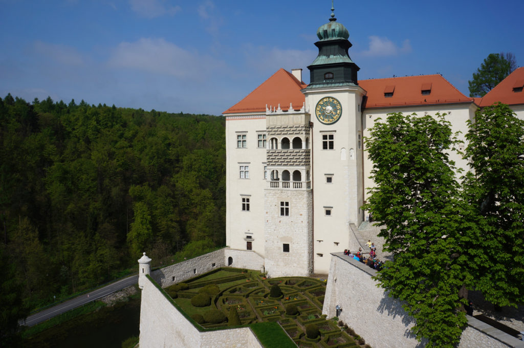 Pieskowa Skala Castle Ojcow National Park tours from Krakow